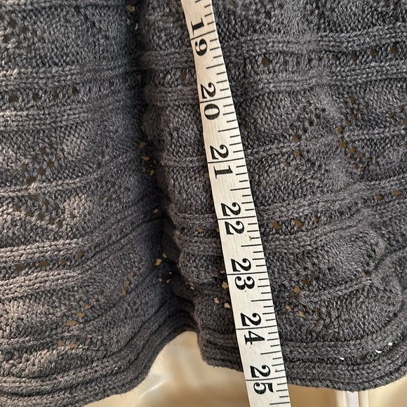 CAbi Circle Sweater Style 720 Dark Gray Size Small 2 in 1 sweater - Picture 7 of 9